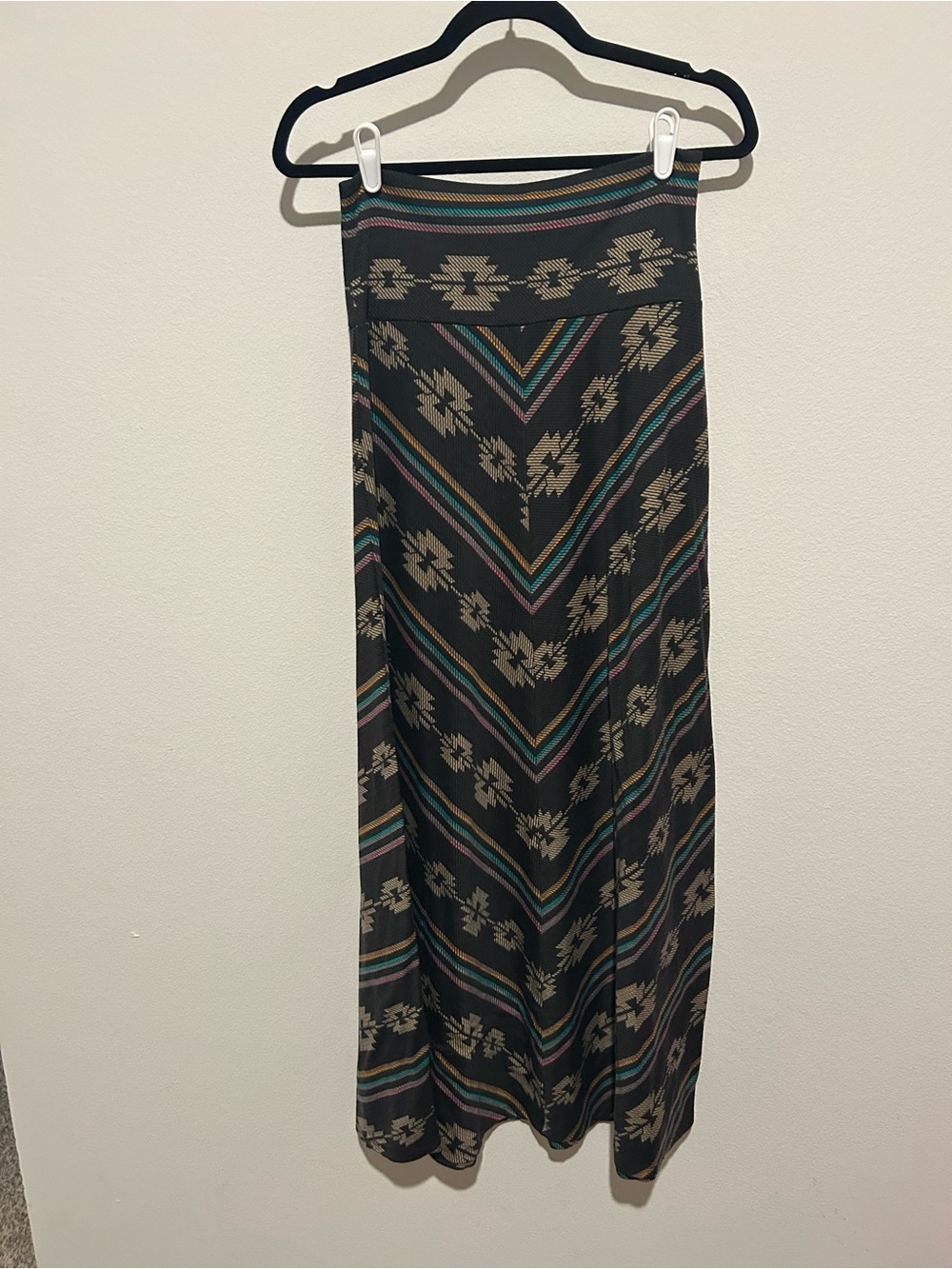 Mossimo Supply Co. Black Maxi Skirt with Teal, Rust & Cream Pattern